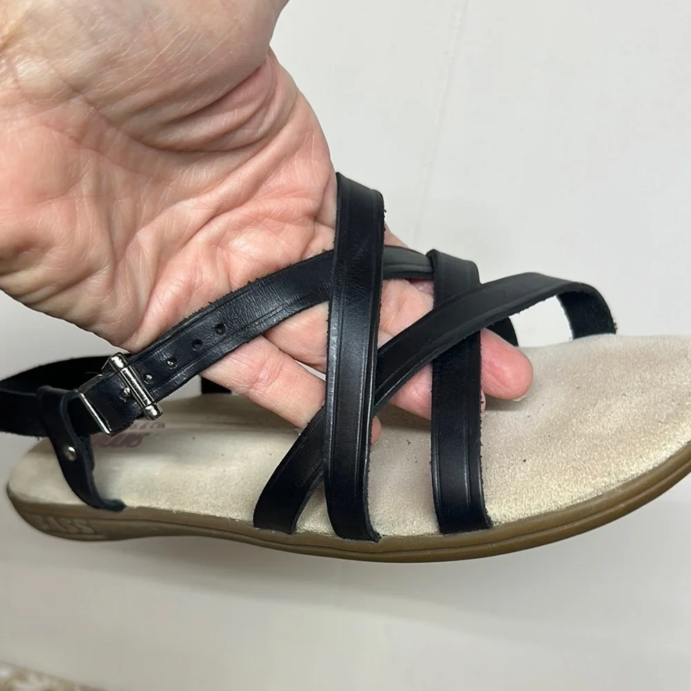 G.H. Bass & Co. Black Strappy Sandals